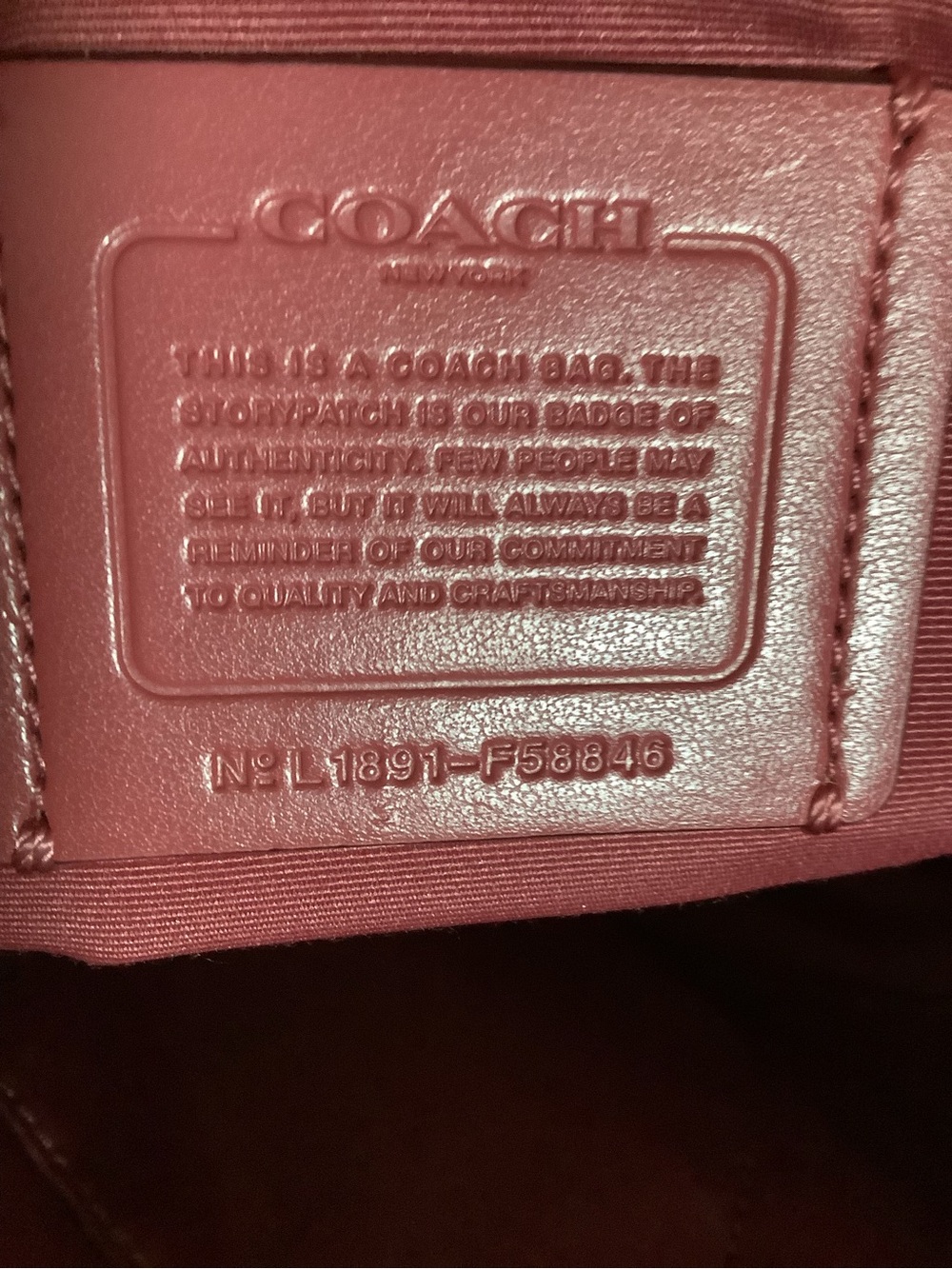 Coach Rose mauve Crossgrain Leather Tote with Gold Hardware - Picture 4 of 16